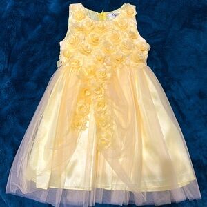 Yellow - Flower girl dress